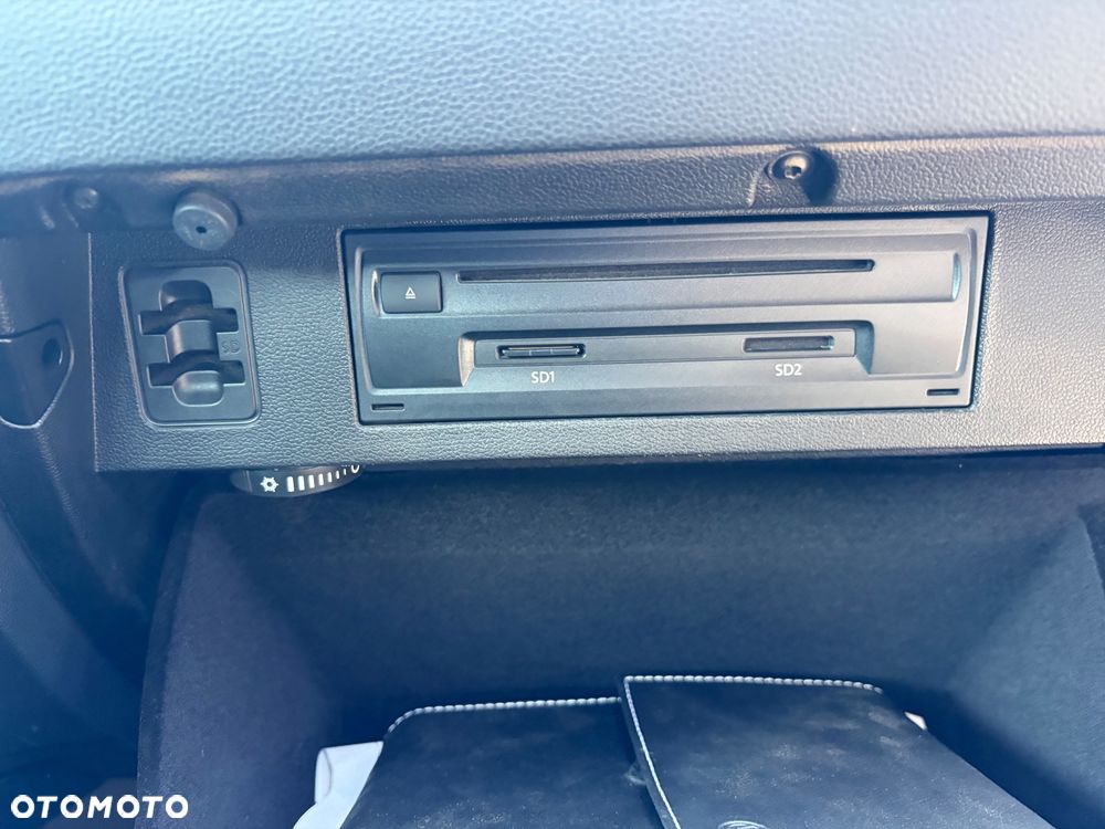 Volkswagen Passat 2.0 TDI BMT Trendline - 23
