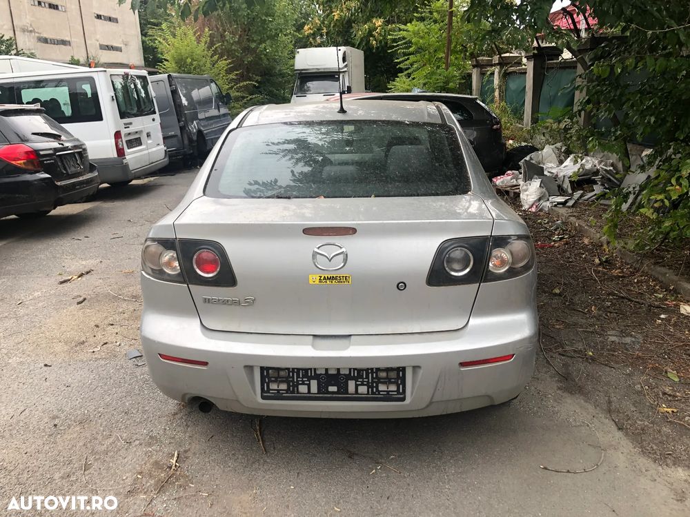 Dezmembrez Mazda 3 gri argintiu benzina 2008 - 4