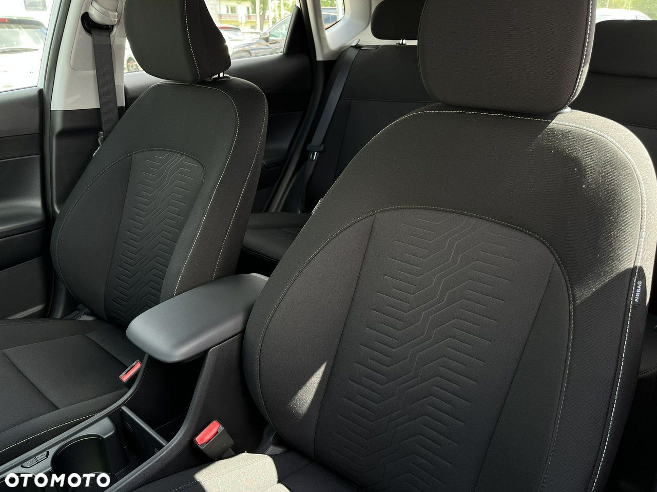 Hyundai Kona - 24