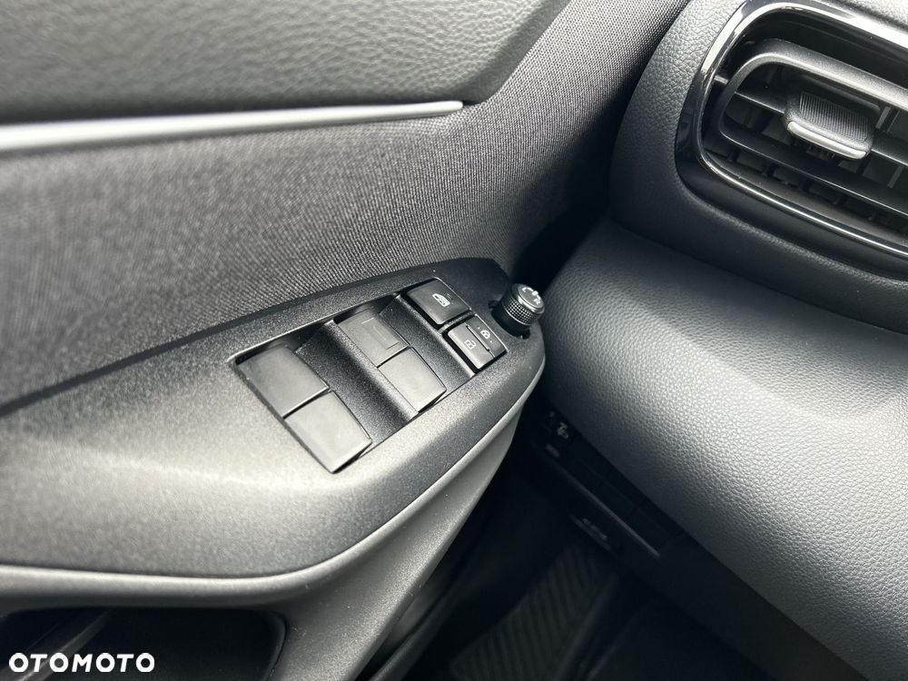 Toyota Yaris Cross Hybrid 1.5 Comfort - 18