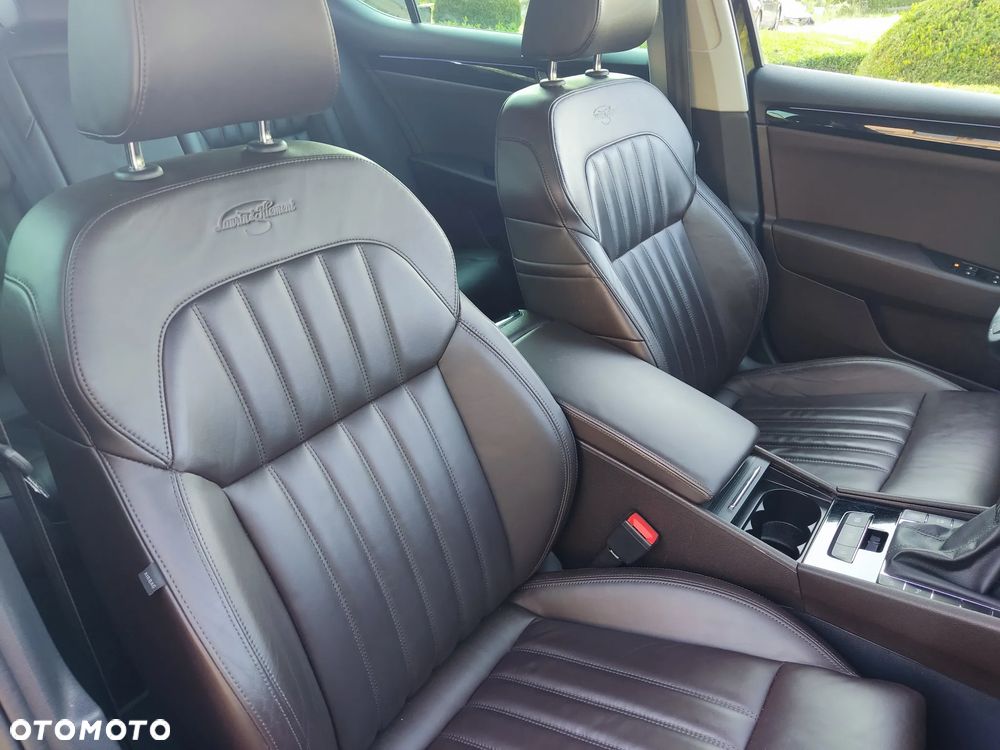 Skoda Superb 2.0 TDI L&K - 14