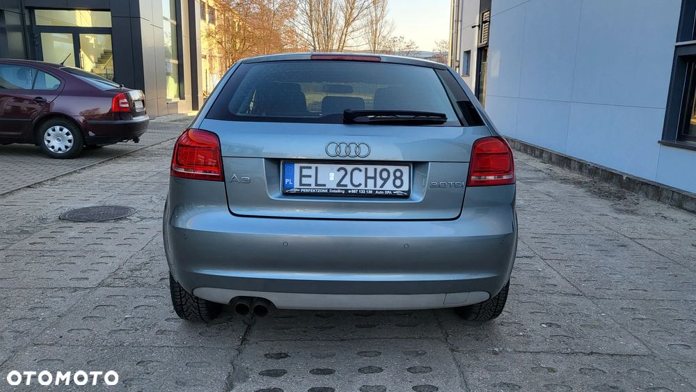 Audi A3 3-drzwiowe 2.0 TDI DPF Ambiente - 10
