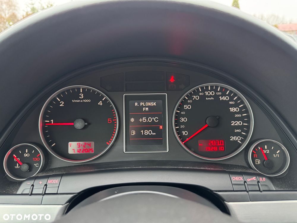 Audi A4 Avant 2.0 TDI DPF - 26