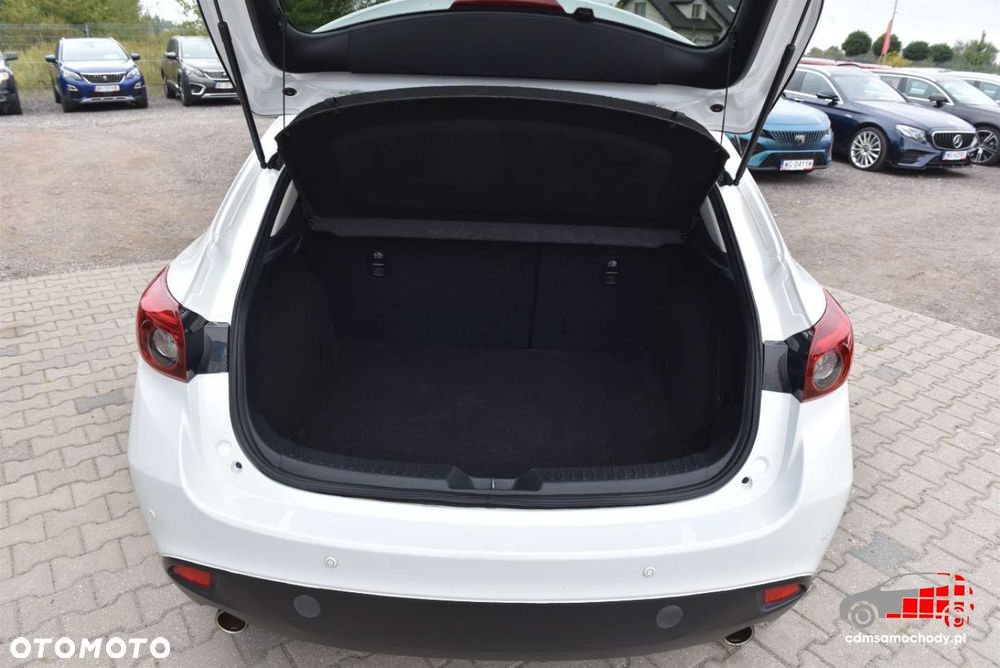 Mazda 3 - 17