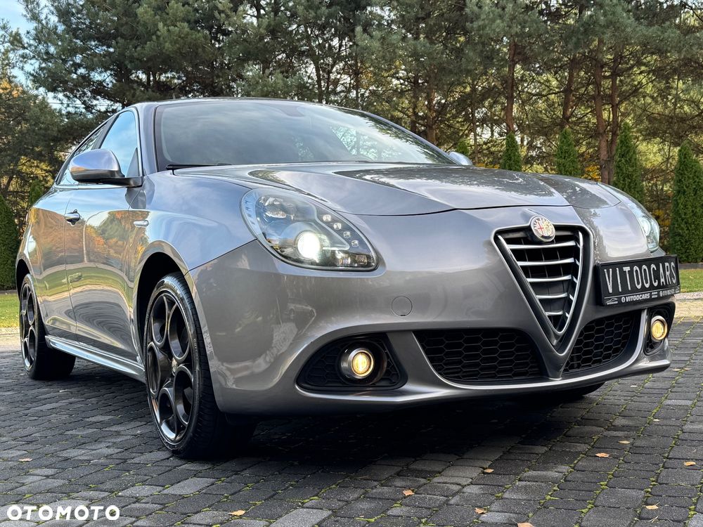 Alfa Romeo Giulietta ver-1-4-tb-sport - 11