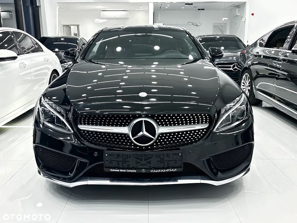 Mercedes-Benz Klasa C 200 4Matic 9G-TRONIC AMG Line - 6