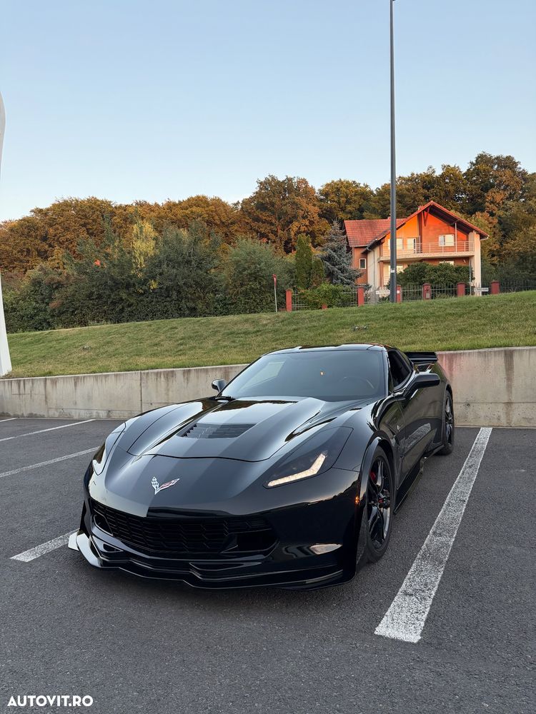 Chevrolet Corvette - 2