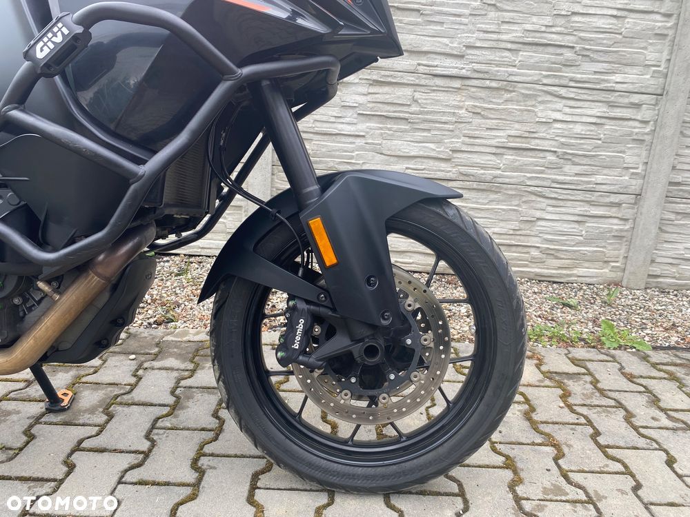 KTM Adventure - 7