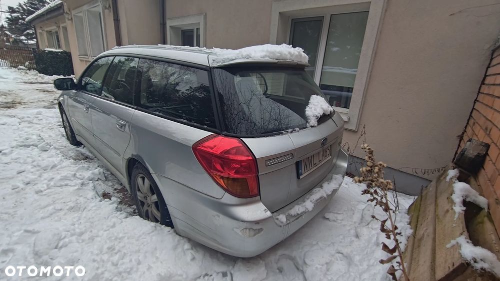 Subaru Legacy - 8