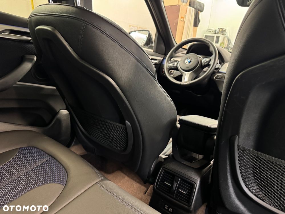 BMW X1 sDrive18i M Sport - 22