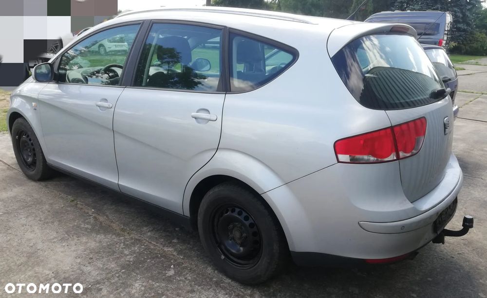 Seat Altea XL 2.0 TDI DPF Style - 4