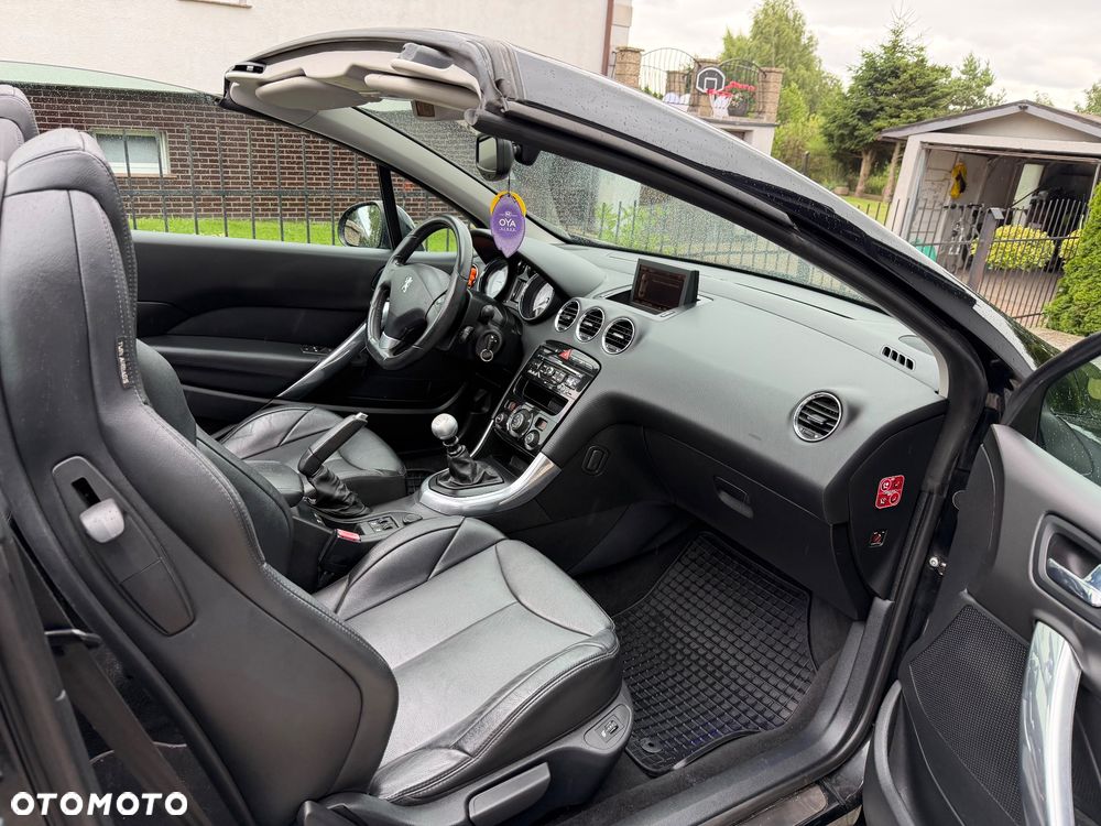 Peugeot 308 CC - 11