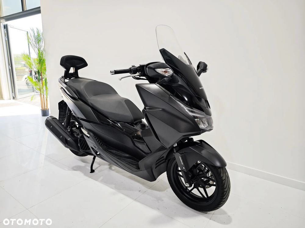 Honda NSS - 6