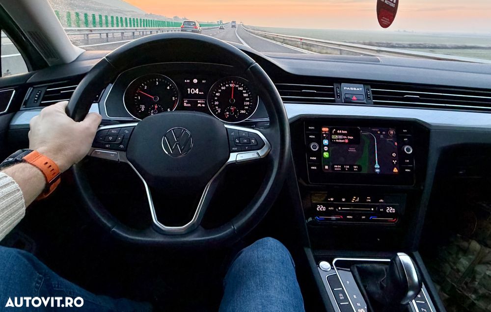 Volkswagen Passat 2.0 TDI SCR DSG Business - 6