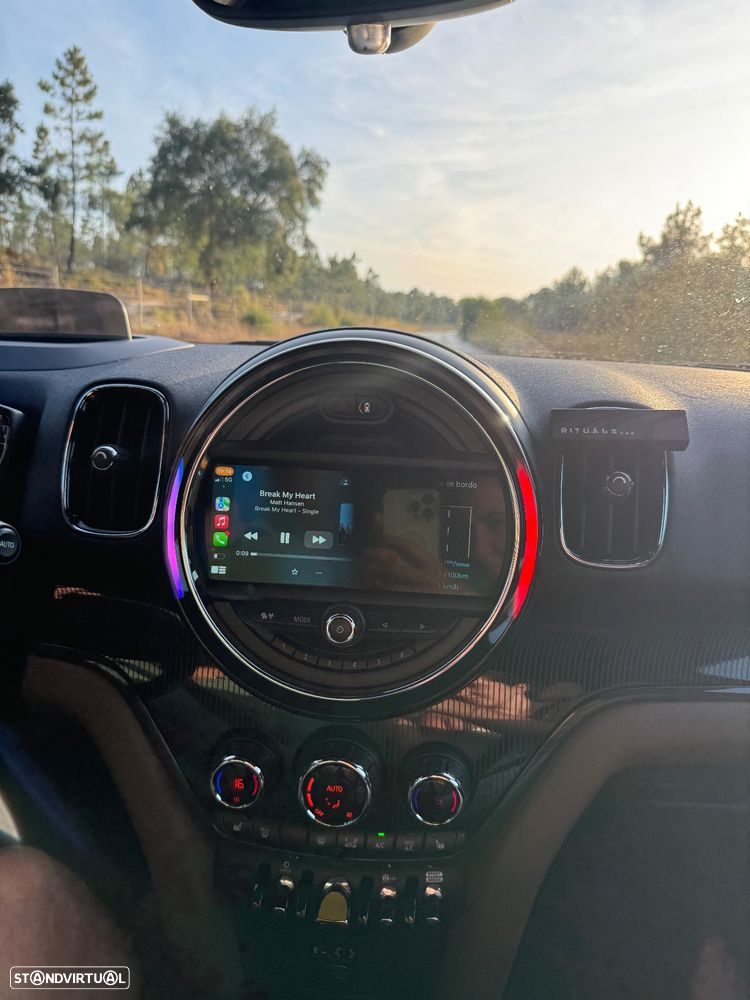 MINI Countryman Cooper SE ALL4 Auto - 6