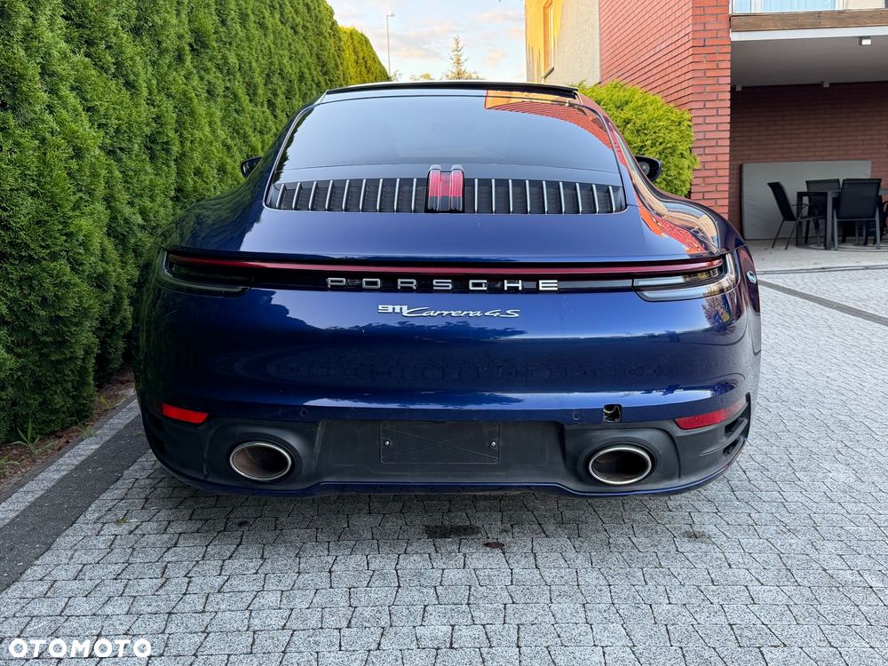 Porsche 911 Carrera 4S PDK - 18