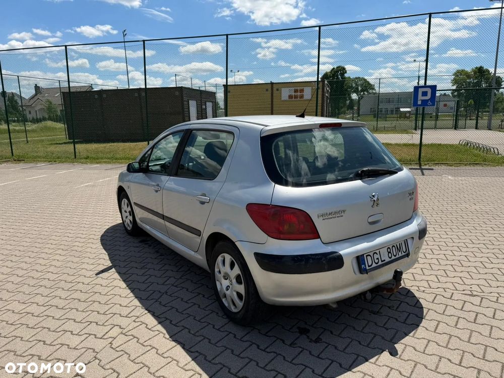 Peugeot 307 2.0 HDI XT - 4