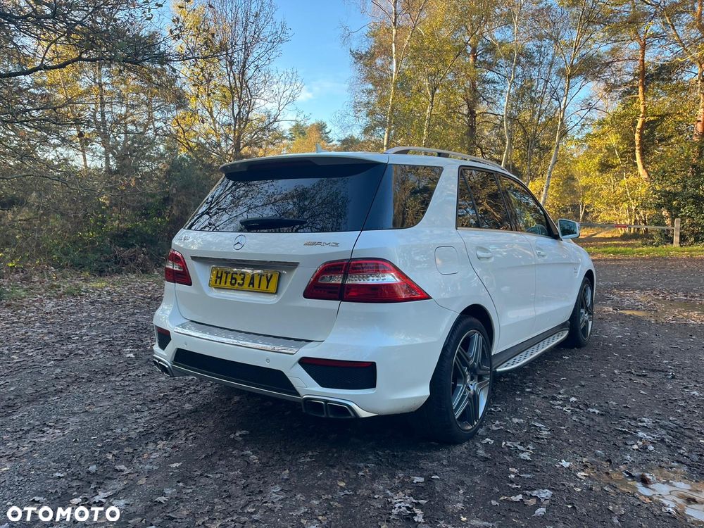 Mercedes-Benz ML 63 AMG 4Matic AMG SPEEDSHIFT 7G-TRONIC - 4