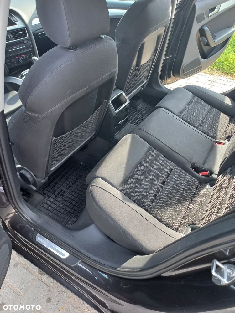 Audi A4 Avant 2.0 TDI - 13