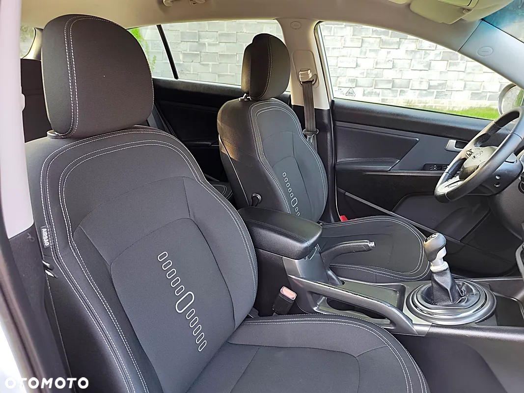 Kia Sportage 1.7 CRDI 2WD Vision - 24