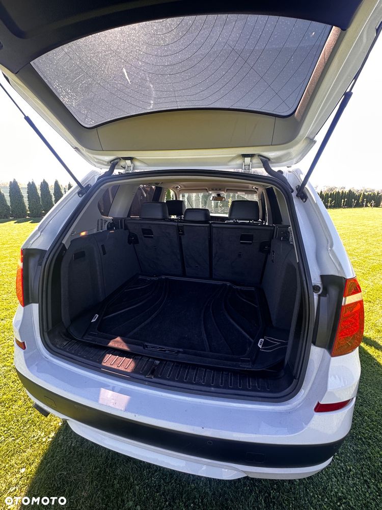 BMW X3 xDrive20d - 24