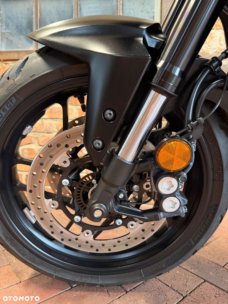 Yamaha Tracer - 22