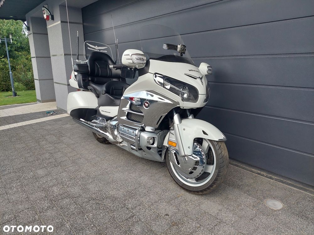 Honda GL - 18