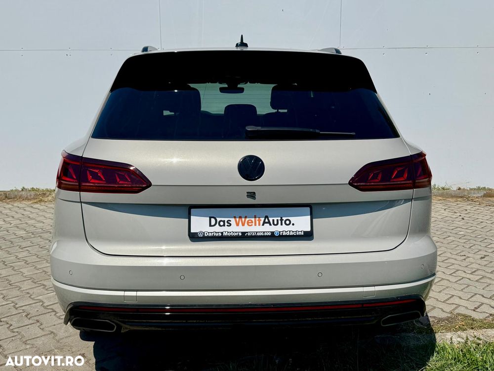 Volkswagen Touareg - 7