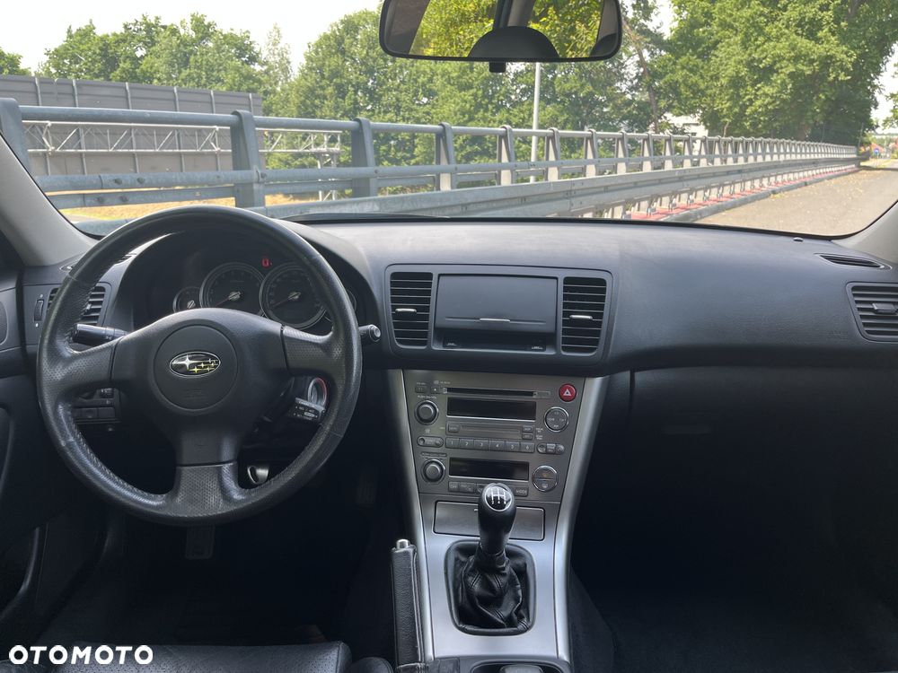 Subaru Legacy 2.0R GX - 9