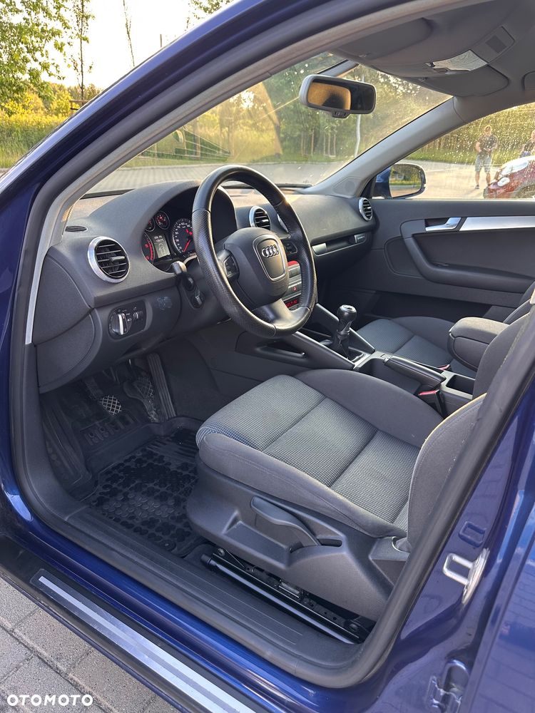 Audi A3 Sportback 2.0 TDI DPF Quattro Attraction - 14