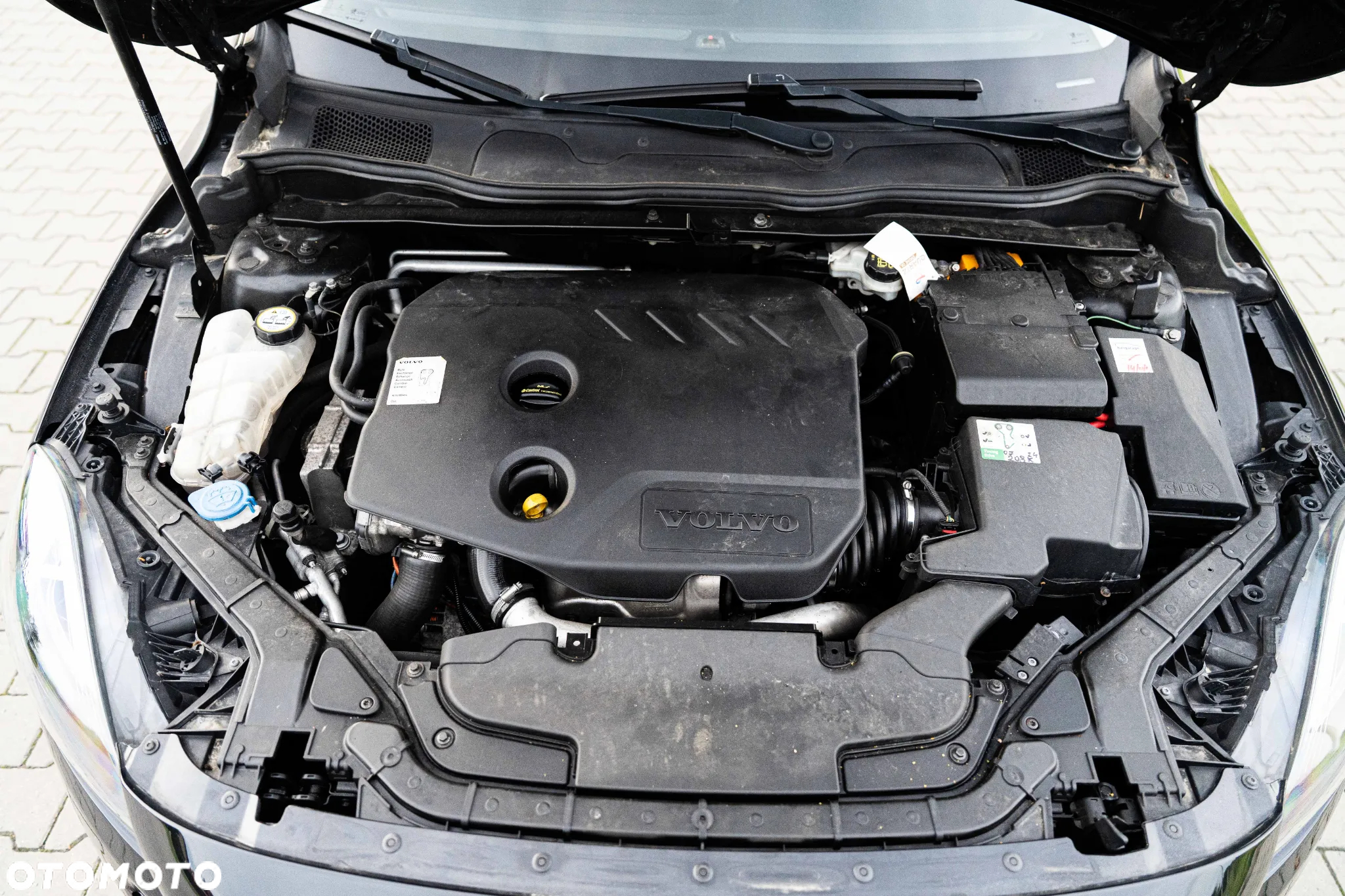 Volvo V40 D2 - 16