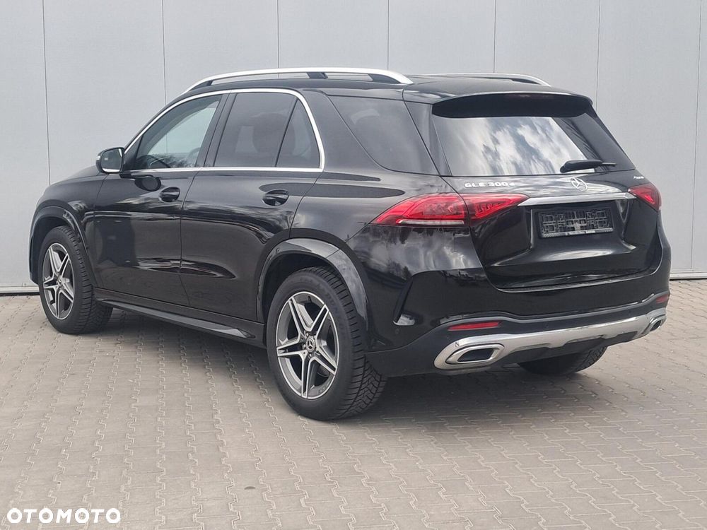 Mercedes-Benz GLE - 11