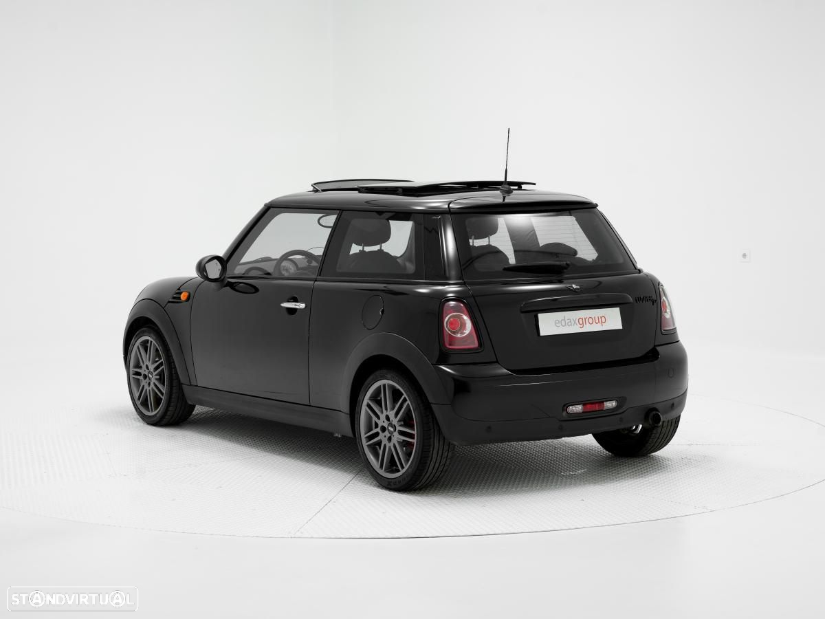 MINI 3 Portas Cooper D - 4