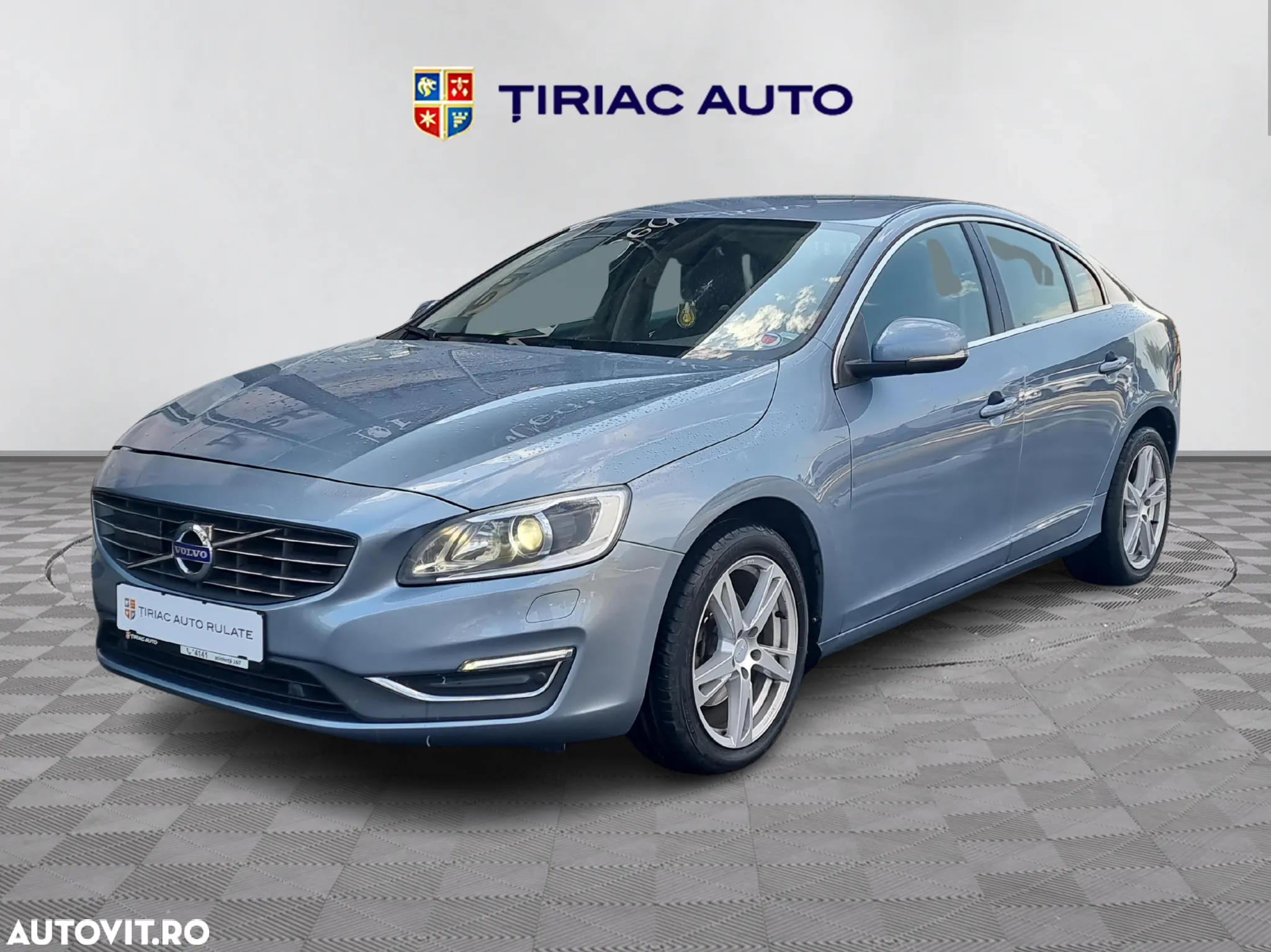 Volvo S60 D3 Summum - 2