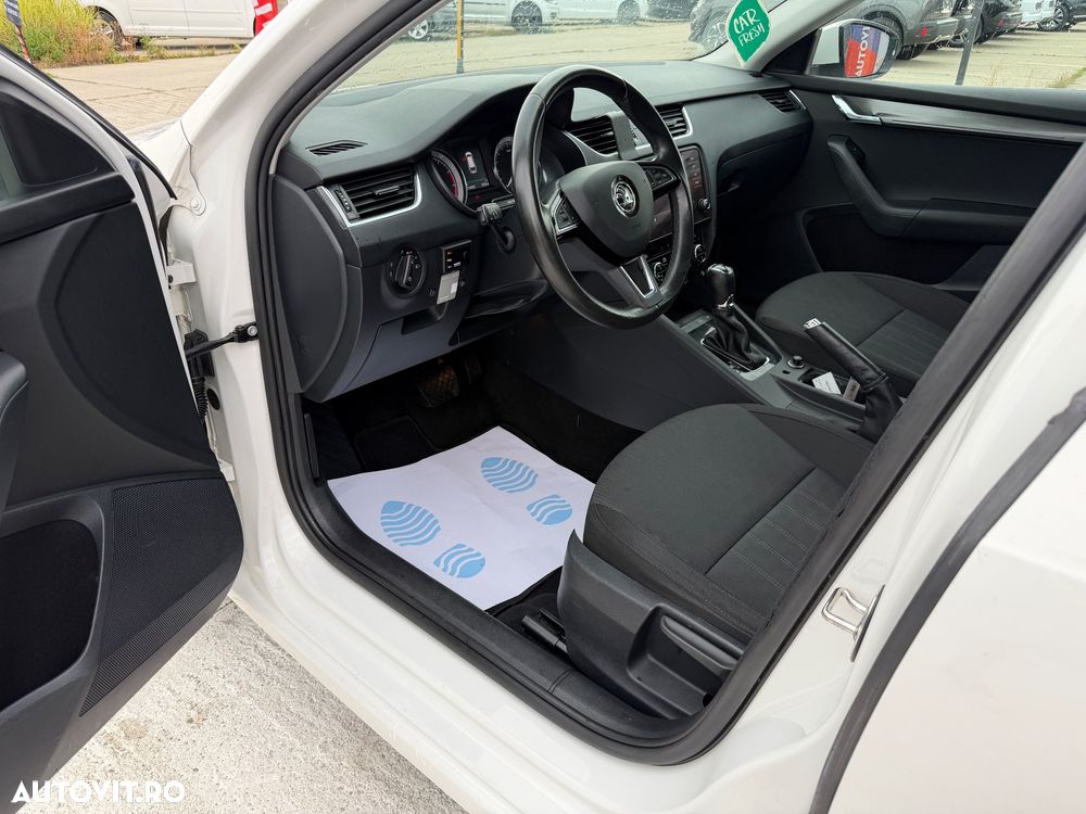 Skoda Octavia - 14
