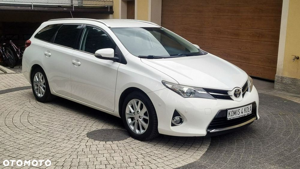Toyota Auris - 7