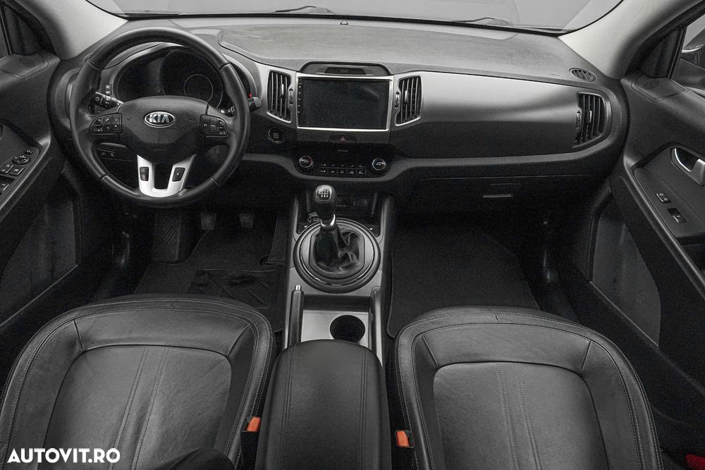Kia Sportage 2.0 DSL HP 6MT 4x4 Style - 8