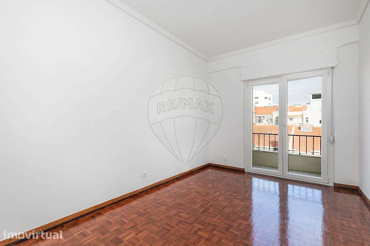 Apartamento T1 para arrendamento - Grande imagem: 2/8