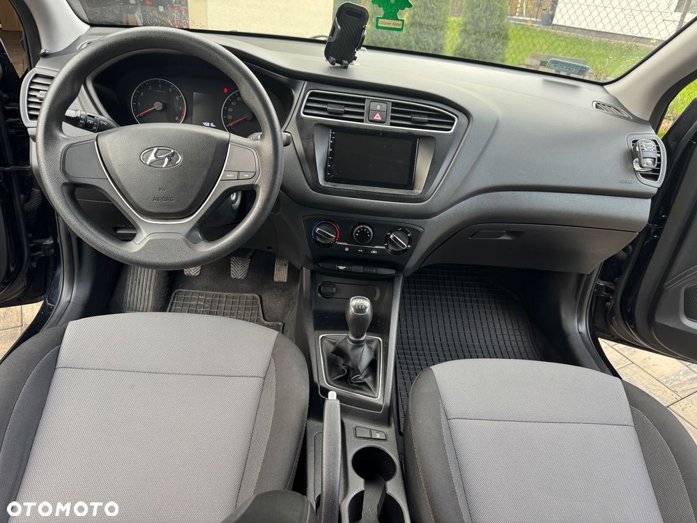 Hyundai i20 1.2 Classic - 3