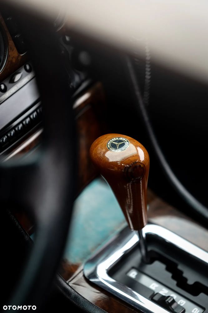 Mercedes-Benz W124 (1984-1993) - 21