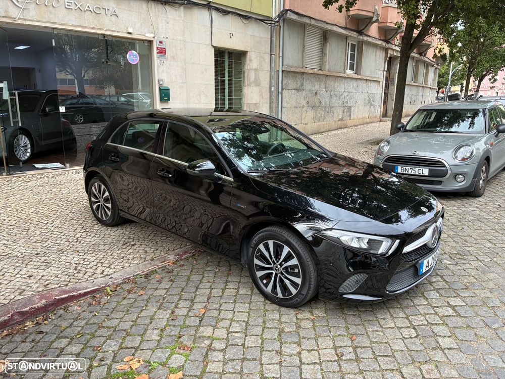 Mercedes-Benz A 250 e Style Plus - 26