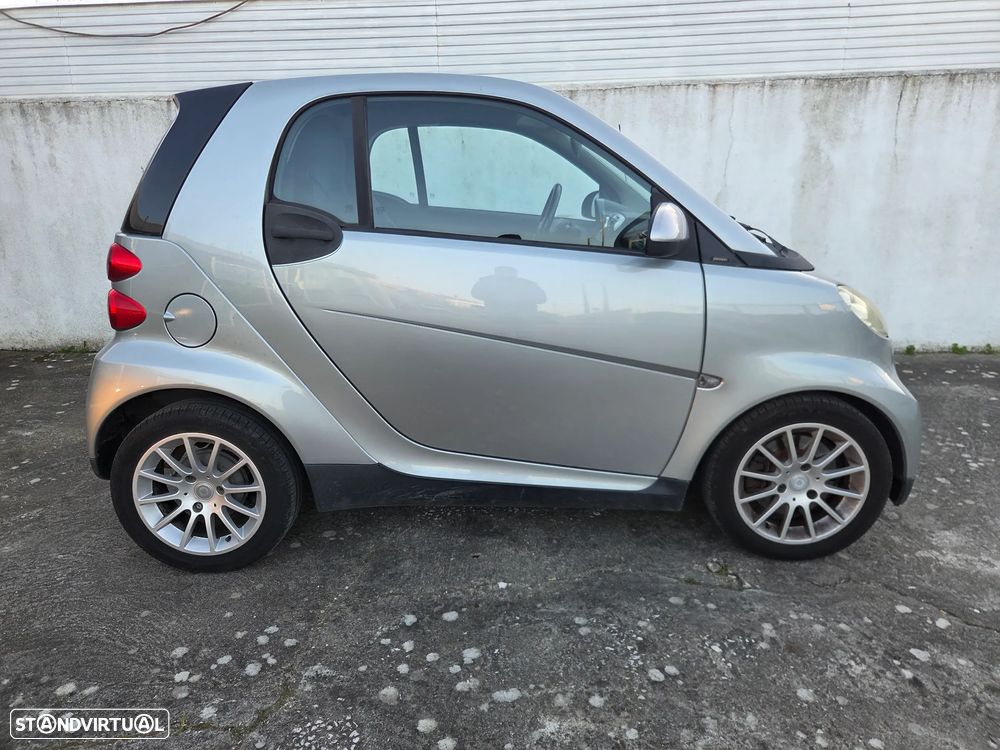 Smart ForTwo Coupé 1.0 mhd Passion 71 - 2