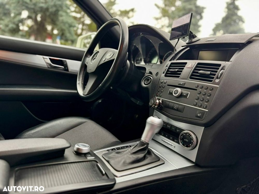 Mercedes-Benz C - 5