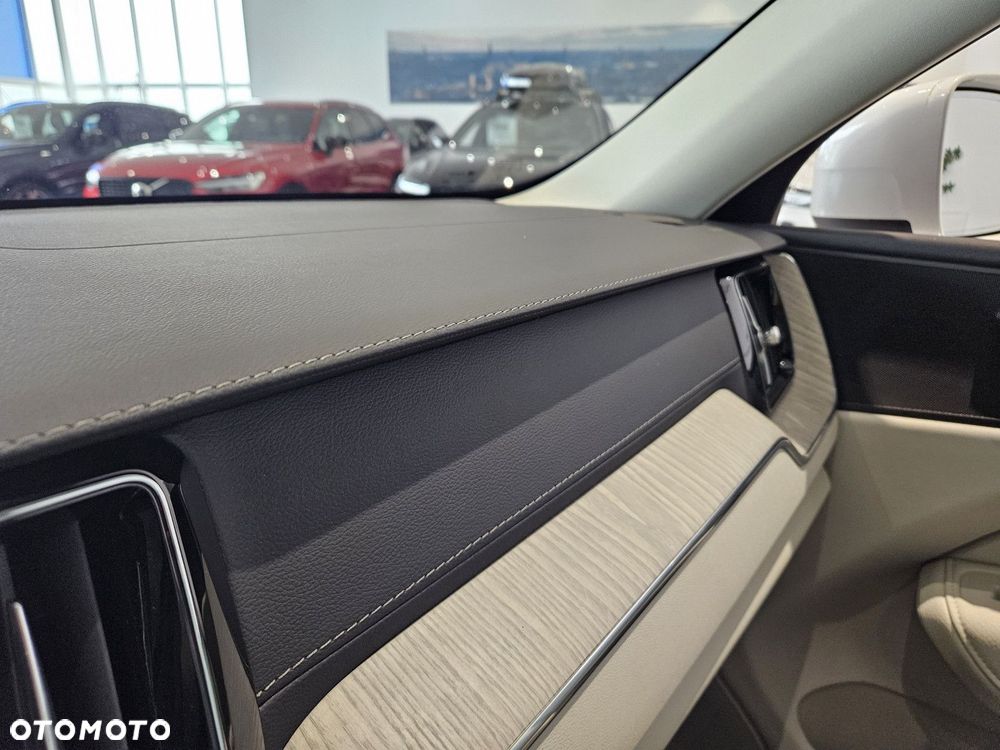 Volvo XC 60 - 20