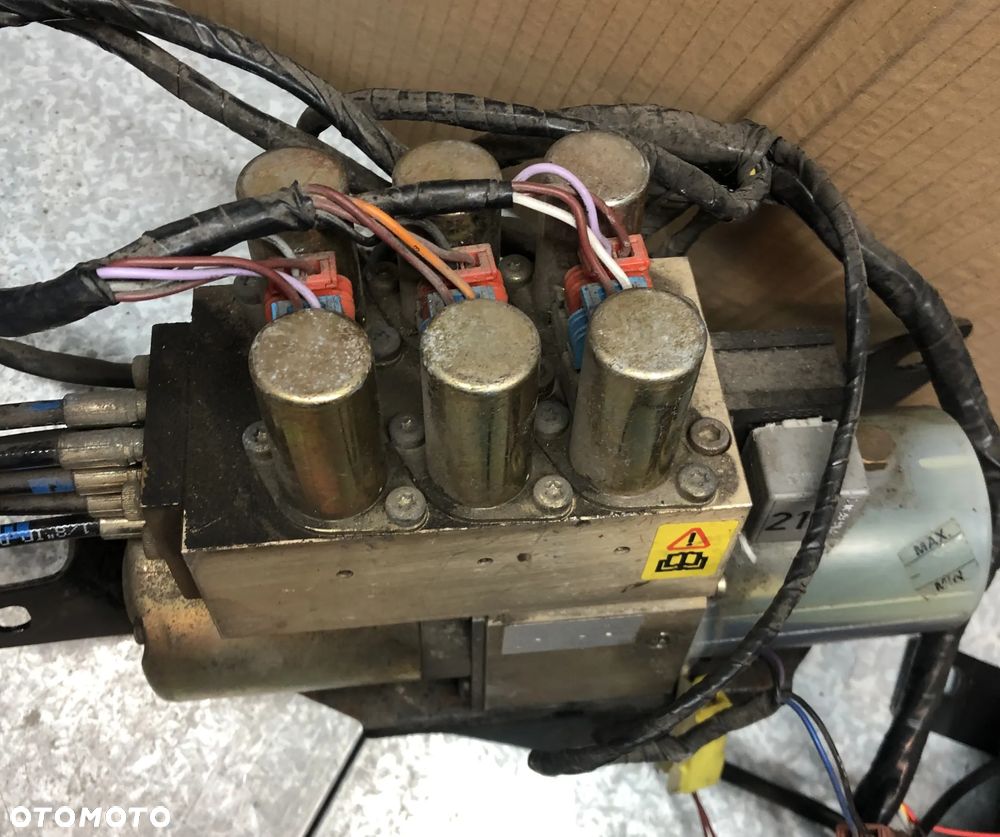 POMPA DACHU PEUGEOT 306 PININFARINA 1515-21-99 PLUS MODUŁ - 4