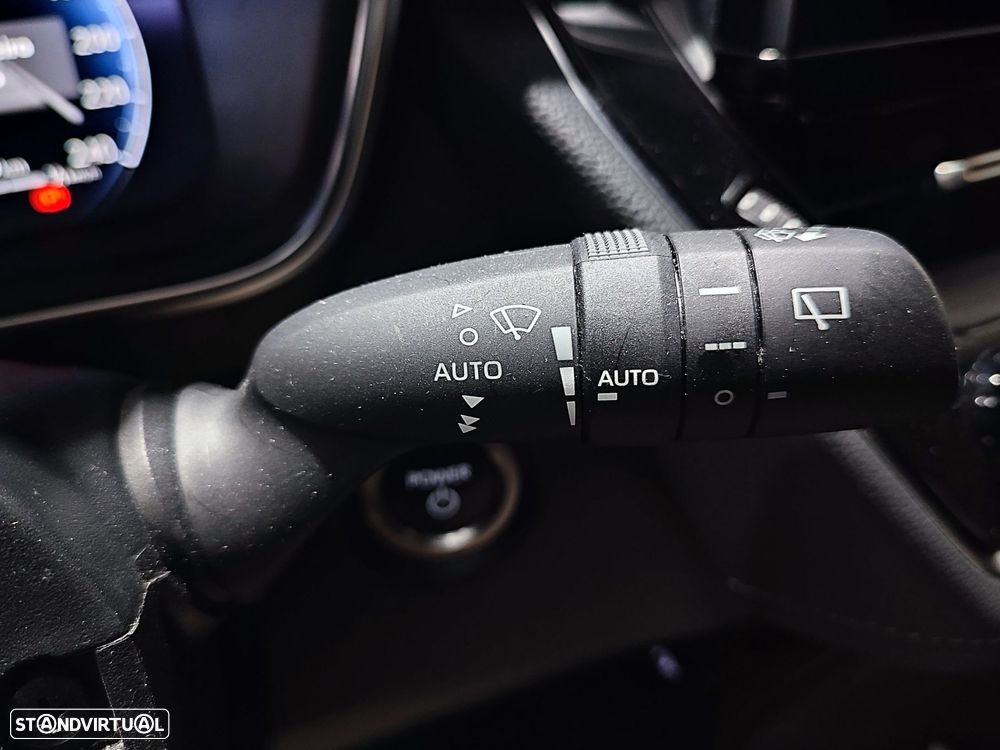 Toyota Corolla Touring Sports 1.8 Hybrid Exclusive - 29