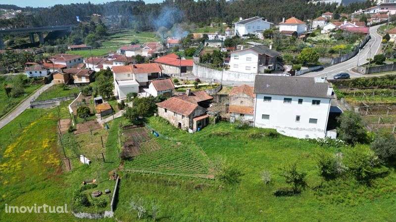 Moradia com Terreno a 2 Min do Centro de Canedo - Grande imagem: 5/10