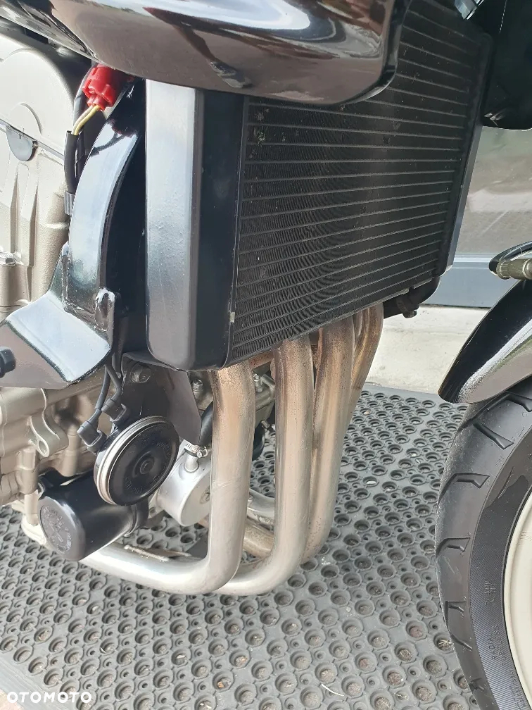 Honda CBF - 23