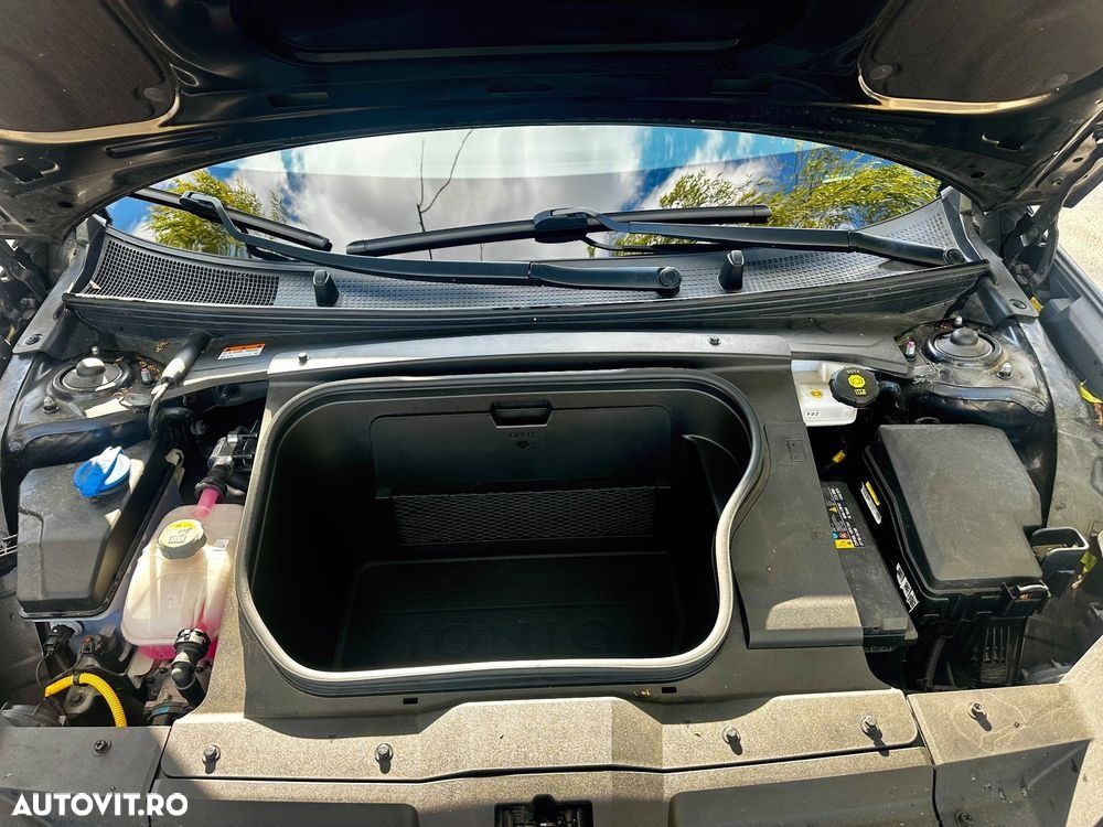 HYUNDAI Ioniq 6 2023 — imagine 22