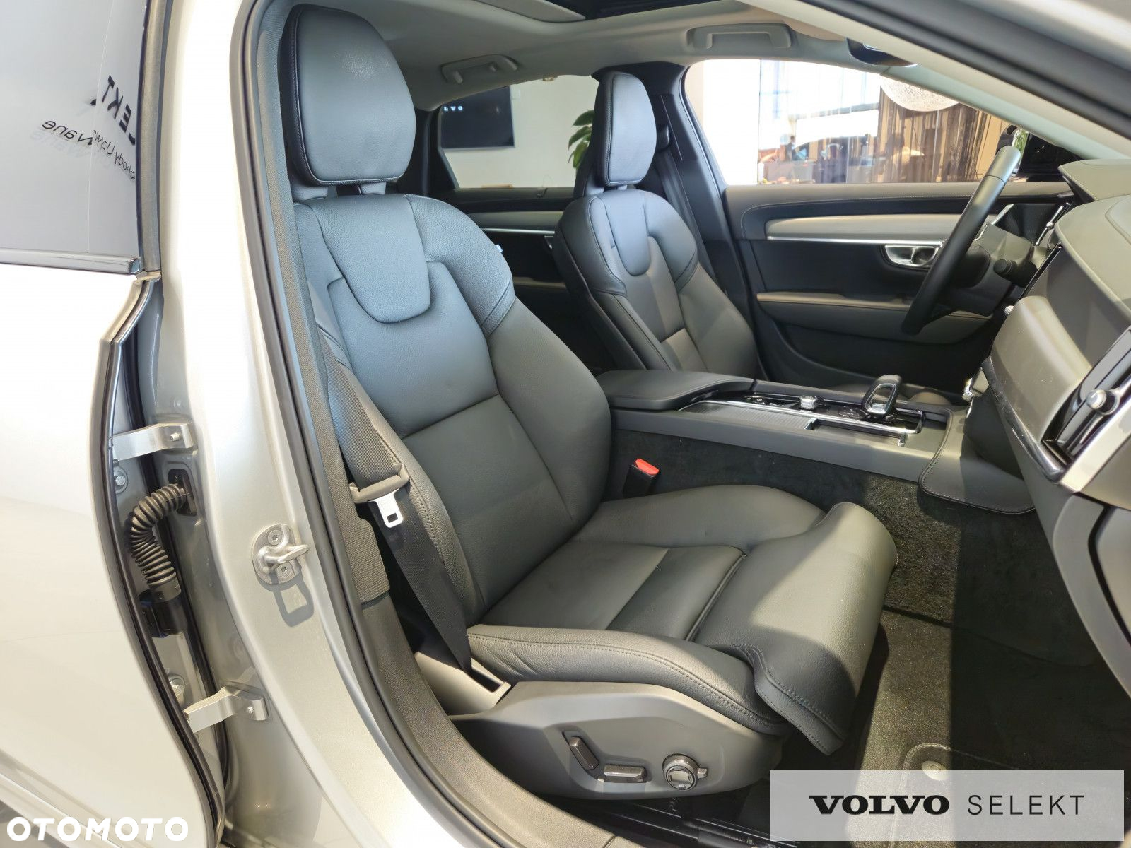 Volvo S90 - 26